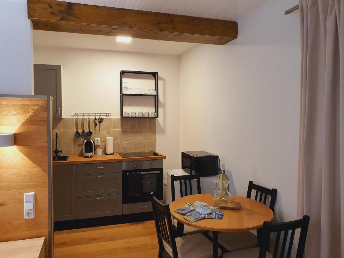 Tiny Kozma Apartment Bodensdorf Esterno foto
